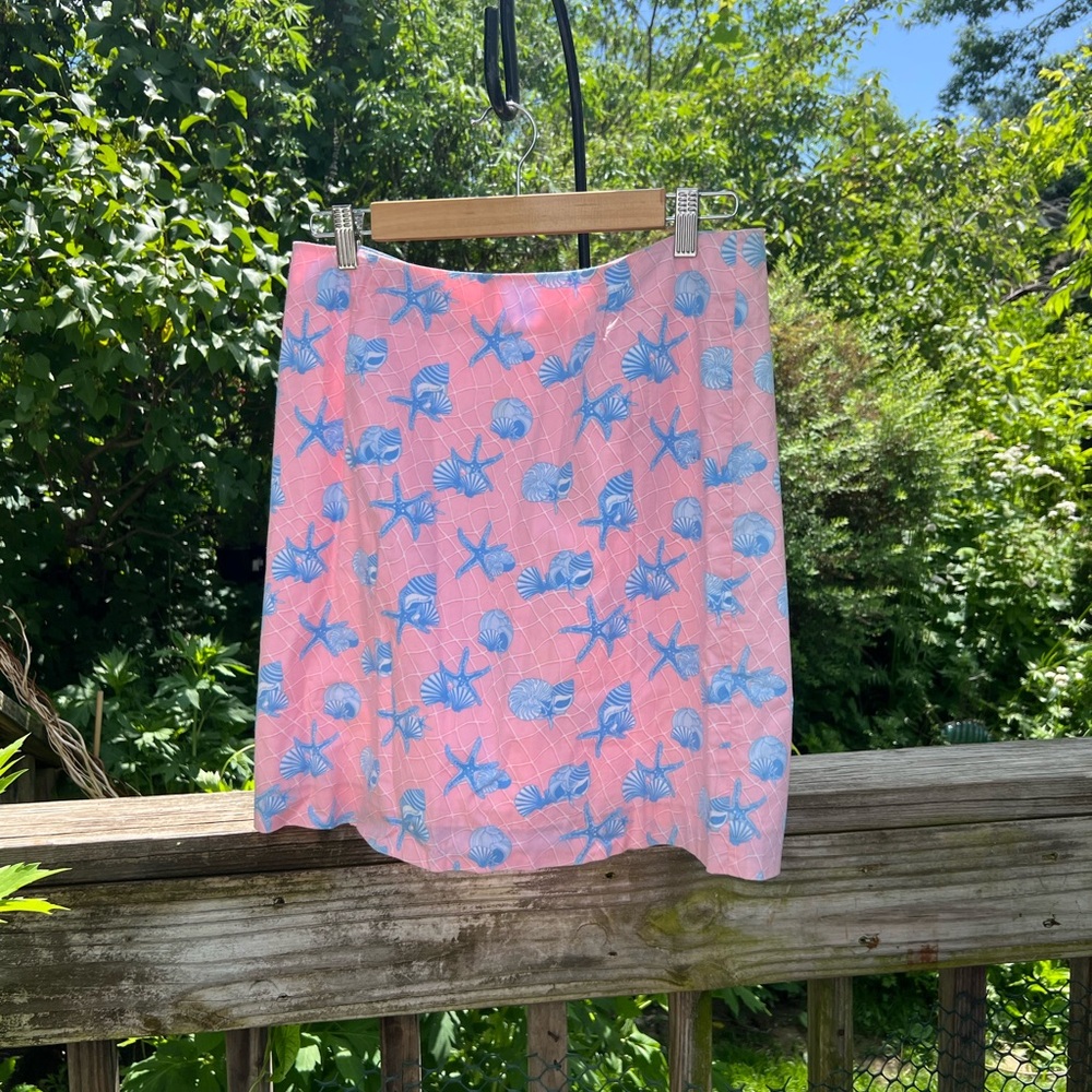 Vineyard Vines Seashell Skirt Size 6 Pink, Blue, and White Back Zip Lined